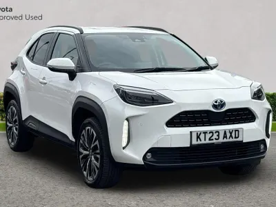 Używany Toyota Yaris Hybrid 116 KM (85 kW) 2023 Biały