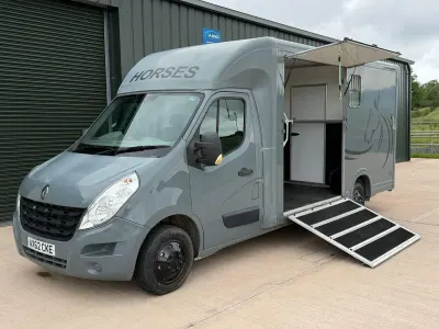 Used Renault Master 2013 White Cabriolet