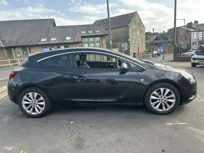 Used Vauxhall Astra GTC SRi 2013 Black Coupe