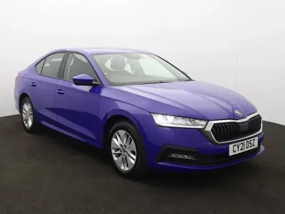 Used Skoda Octavia SE Technology 110 HP (80 kW) 2021 Blue Hatchback