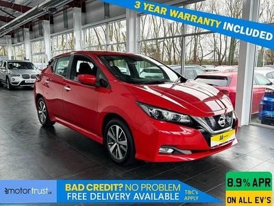 Used Nissan Leaf Acenta 110 kW (150 HP) 2021 Red Hatchback