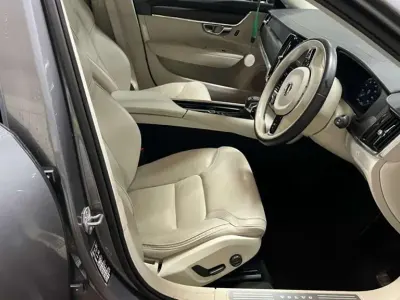 Usado Volvo V90 CC 2019 Cinzento Carrinha