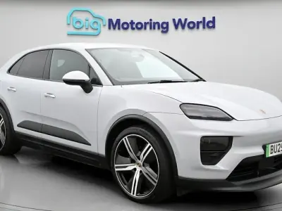 Used Porsche Macan 4 Electric 300 kW (408 HP) 2025 Grey SUV