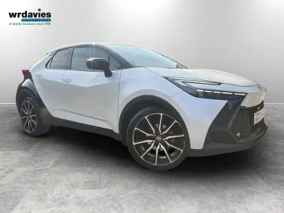 Used Toyota C-HR Sport 197 HP (144 kW) 2023 White SUV