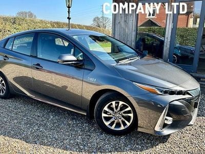 Used Toyota Prius Business Edition 122 HP (89 kW) 2020 Decuma grey Hatchback
