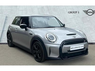 Used Mini Cooper S Classic 188 HP (138 kW) 2023 Silver Hatchback