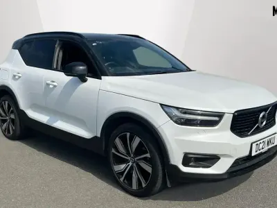 Used Volvo XC40 R-Design Pro 262 HP (192 kW) 2021 White SUV