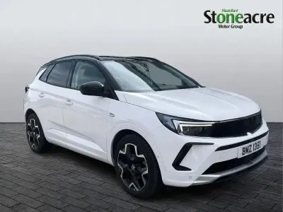Used Vauxhall Grandland X Ultimate 128 HP (94 kW) 2023 White SUV