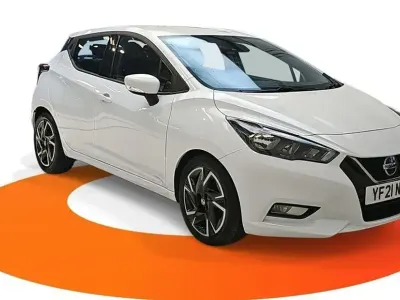 Używany Nissan Micra Acenta 92 KM (67 kW) 2021 Biały Hatchback