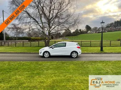 Used Ford Fiesta 85 HP (62 kW) 2020 White Hatchback