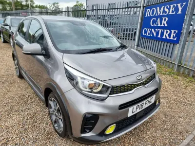 Second-hand Kia Picanto X-Line 83 CP (61 kW) 2018 Argintiu Hatchback