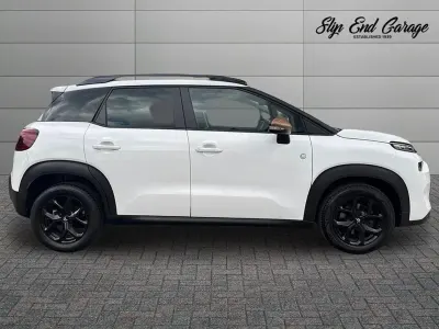 Begagnad Citroën C3 PureTech 2023 Vit Halvkombi