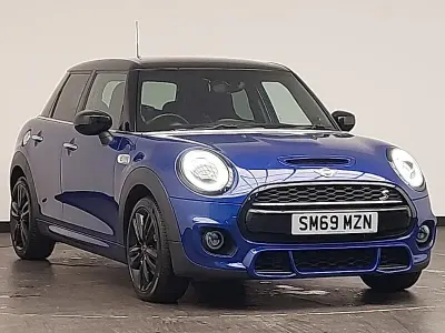 Used Mini Cooper S Hatch 192 HP (141 kW) 2019 Blue Hatchback