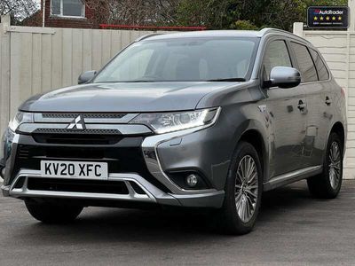 used Mitsubishi Outlander P-HEV 2.4h TwinMotor 13.8kWh Design SUV 5dr Petrol CVT 4WD Euro 6