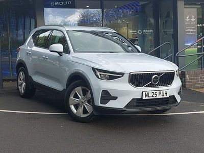 Used Volvo XC40 Core 163 HP (119 kW) 2025 Blue SUV