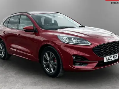 Used Ford Kuga ST-Line 150 HP (110 kW) 2023 Red SUV