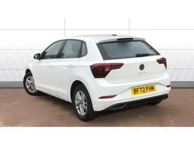 Used VW Polo Life 95 HP (69 kW) 2022 White Hatchback