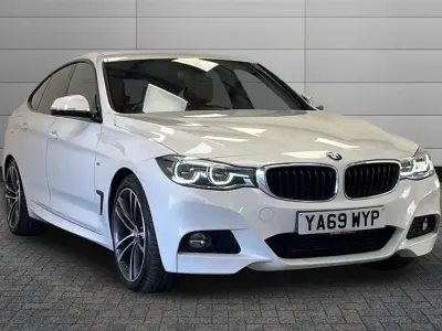 Used BMW 320 M Sport 190 HP (139 kW) 2020 White Hatchback