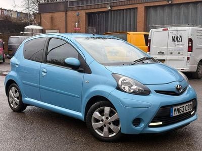 Used Toyota Aygo Style 2013 Blue Hatchback