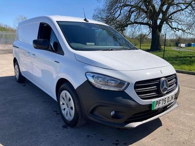 Begagnad Mercedes eCitan 89 kW (122 HK) 2025 Vit Van