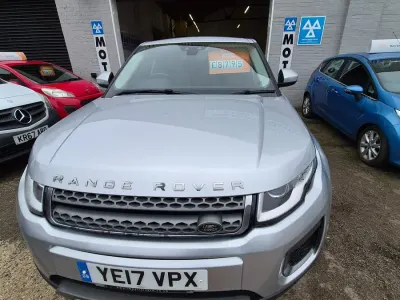 Used Land Rover Range Rover evoque SE 150 HP (110 kW) 2017 Silver Estate