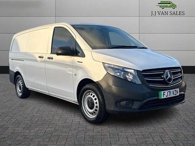 Used Mercedes e-Vito Progressive 85 kW (116 HP) 2021 White MPV