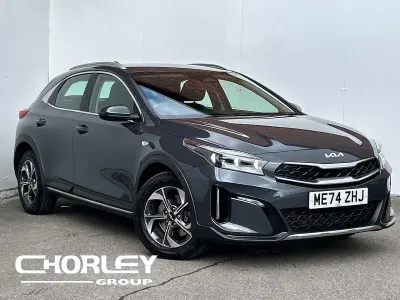 Usado Kia XCeed 2024 Cinzento SUV