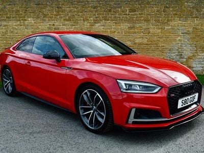 Begagnad Audi A5 Design 354 HK (260 kW) 2017 Röd Sportkupé