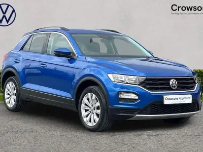 Used VW T-Roc SE 115 HP (84 kW) 2020 Ravenna blue SUV