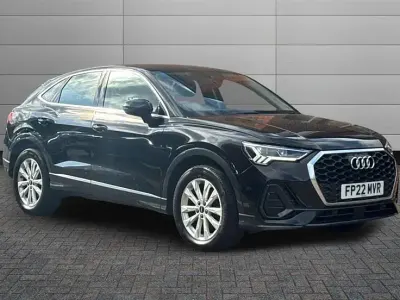 Begagnad Audi Q3 Sport 150 HK (110 kW) 2022 Svart SUV