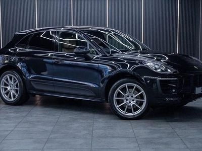 Black Used 2018 Porsche Macan SUV | £21,915 (Fair price)
