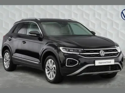 Used VW T-Roc Style 150 HP (110 kW) 2025 Deep black pearl SUV