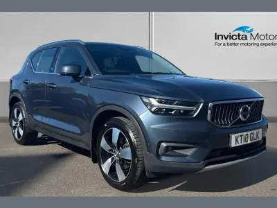 Usado Volvo XC40 Inscription 190 HP (139 kW) 2018 Azul SUV