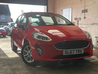 Used Ford Fiesta Zetec 85 HP (62 kW) 2017 Red Hatchback