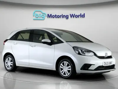 Used Honda Jazz SE 107 HP (78 kW) 2021 White Hatchback