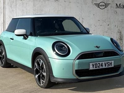 Used Mini Cooper Exclusive 156 HP (114 kW) 2024 Ocean wave green Hatchback
