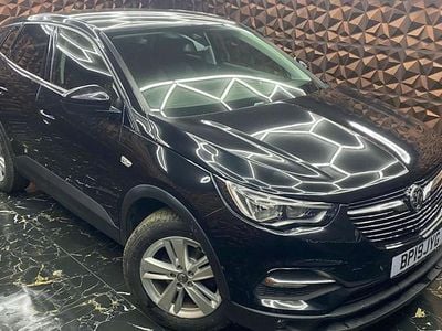 Used Vauxhall Grandland X S 131 HP (96 kW) 2019 Black SUV
