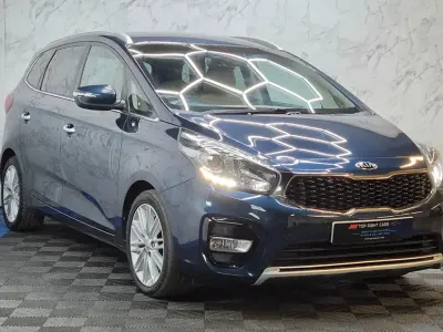 Used Kia Carens