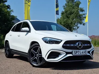 Used Mercedes GLA200 Executive 150 HP (110 kW) 2025 White SUV