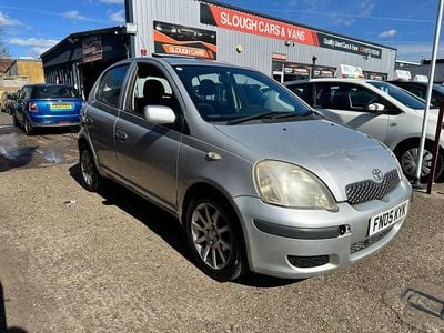 Used Toyota Yaris 2005 Silver Hatchback