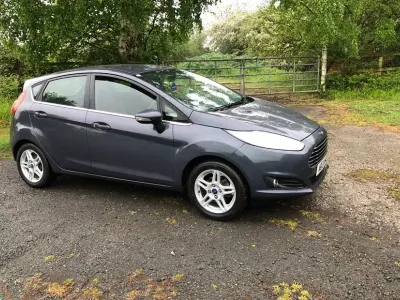 Second-hand Ford Fiesta Zetec 82 CP (60 kW) 2013