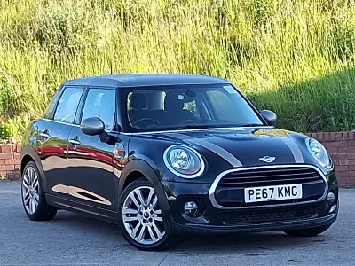 Used Mini Cooper Seven 136 HP (100 kW) 2017 Black Hatchback
