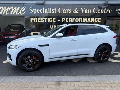 Begagnad Jaguar F-Pace S 300 HK (220 kW) 2016 Vit SUV