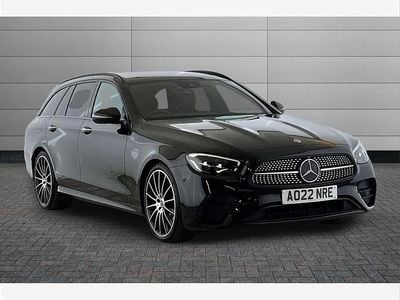 Usado Mercedes E200 AMG line 196 HP (144 kW) 2022 Preto Carrinha