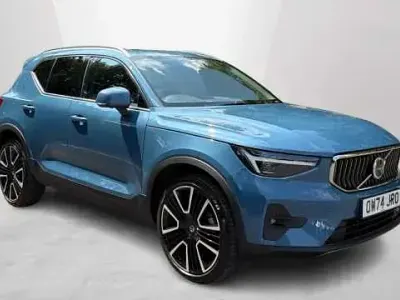 Used Volvo XC40 Ultra 194 HP (142 kW) 2025 Blue SUV