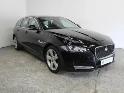 Usado Jaguar XF Sportbrake Portfolio 240 HP (176 kW) 2019 Preto Carrinha