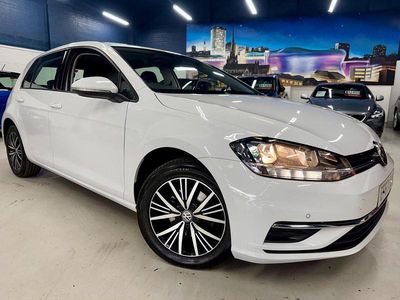 Used VW Golf VII SE 2017 White Hatchback