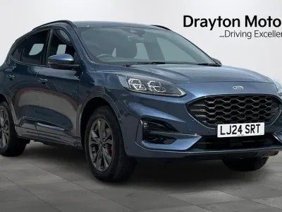 Käytetty Ford Kuga ST-Line 225 HP (165 kW) 2024 Sininen Katumaasturi