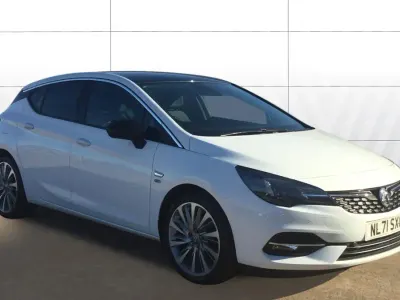 Second-hand Vauxhall Astra Edition 145 CP (106 kW) 2009 Hatchback
