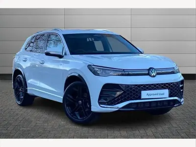 Used VW Tiguan R-line 150 HP (110 kW) 2025 Black SUV
